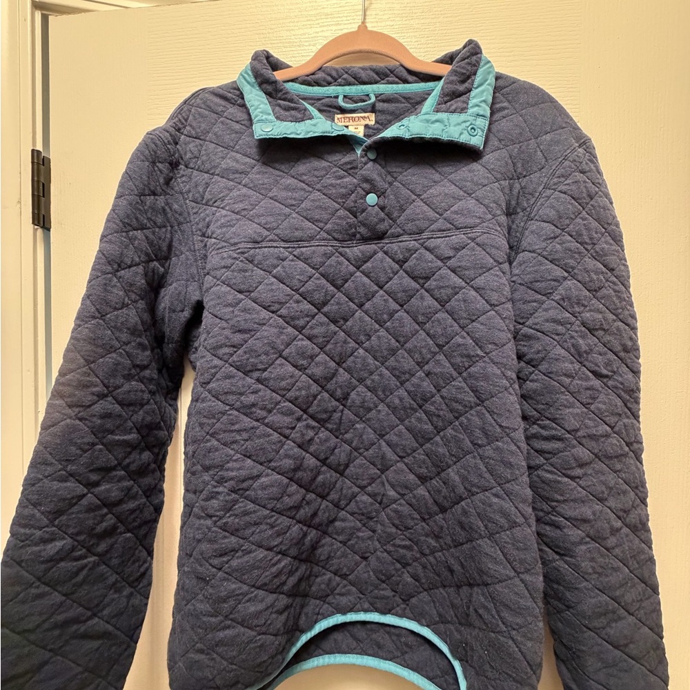 Merona Navy Quilted Pullover with Turquoise Trim - Medium